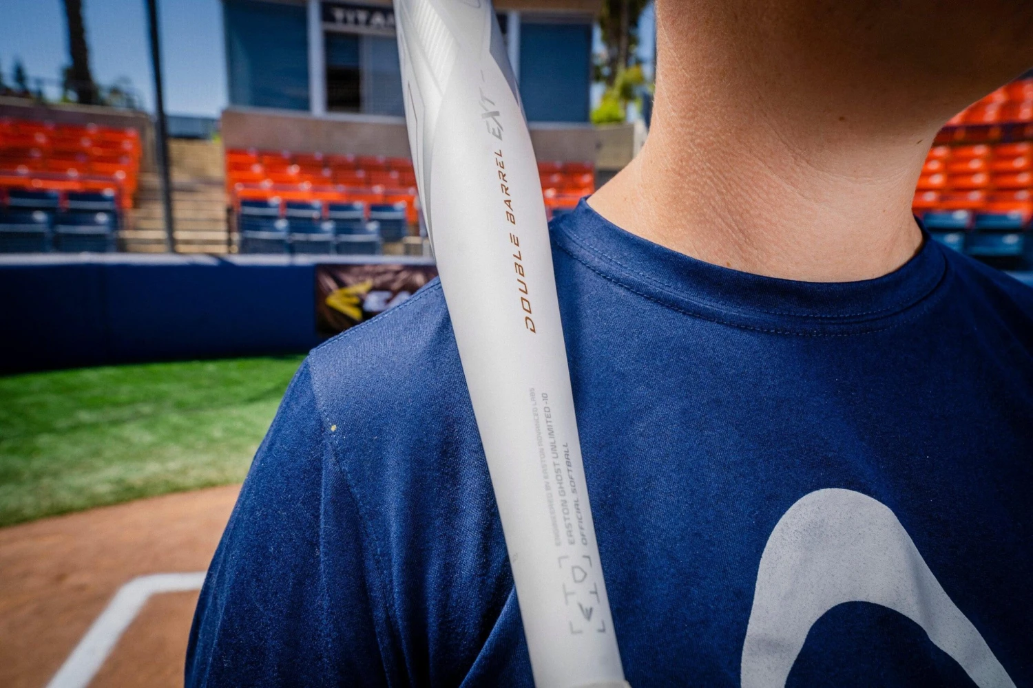 2023 Easton Ghost Unlimited (-10) Fastpitch Softball Bat: FP23GHUL10 - Image 7